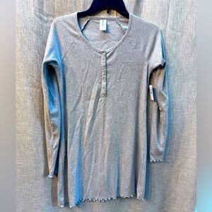 Abound Heathered Gray Ribbed Longsleeve Lettuce Hem Henley Dress Size Small NWT